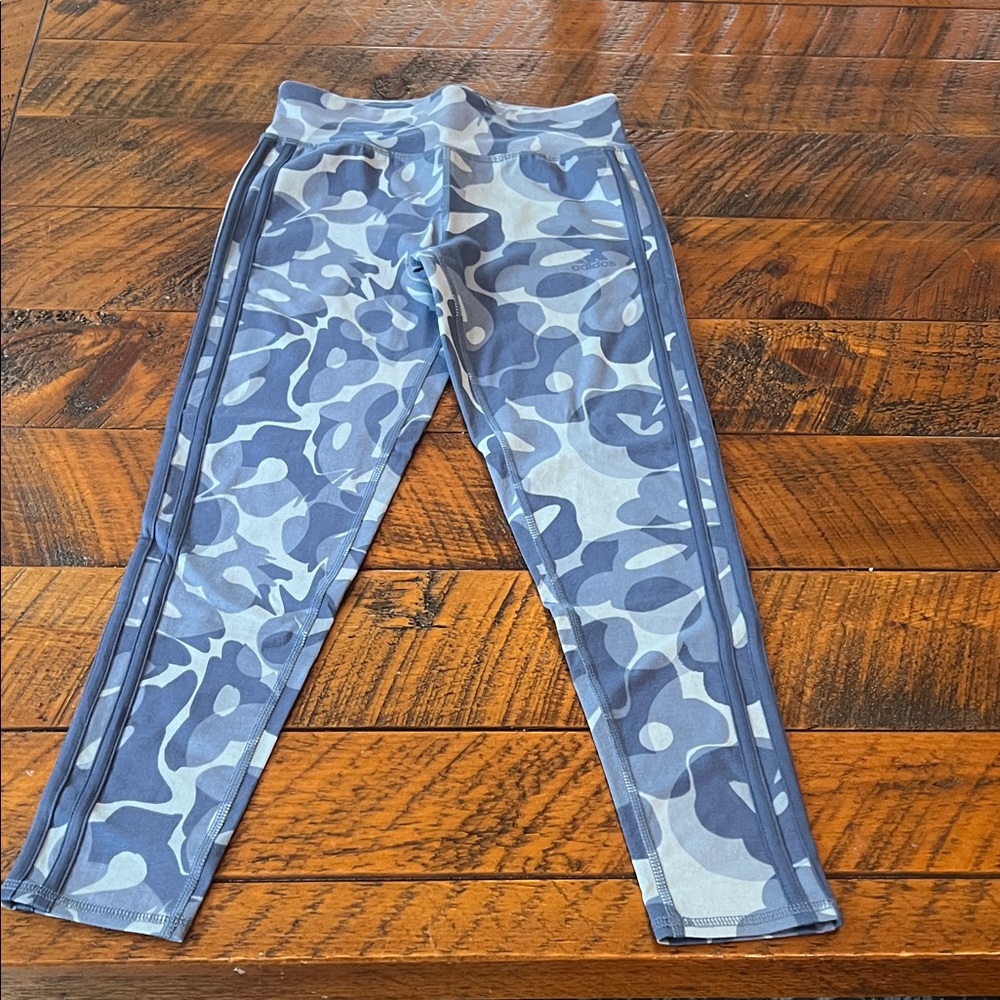 Never been worn.adidas Kids Blue Camouflage Leggings